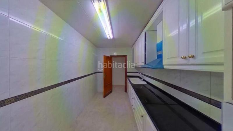 Foto 71dcae0b-05d6-49e0-8698-a7d5a2c67ae8. Pis a calle de rafael campalans 0 a La Torrassa Hospitalet de Llobregat (L´)