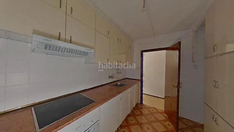 Foto bdcf6ae6-da16-4d8d-8279-7413e8685c91. Pis a Mercat Rubí