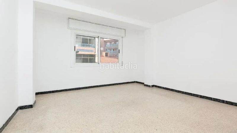 Foto bc0f9469-00de-4eb6-8e2d-4b0e22ffea35. Piso en Mercat Rubí