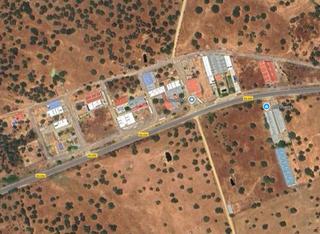 Local Comercial  Calle la garganta