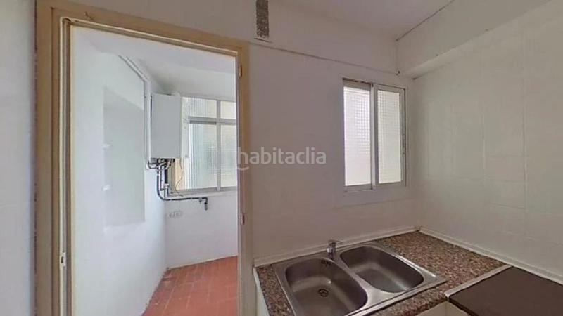 Foto 35f047cf-0920-42ae-9323-28a2a38384ab. Appartamento in calle de girona 0 in Lledoner Granollers