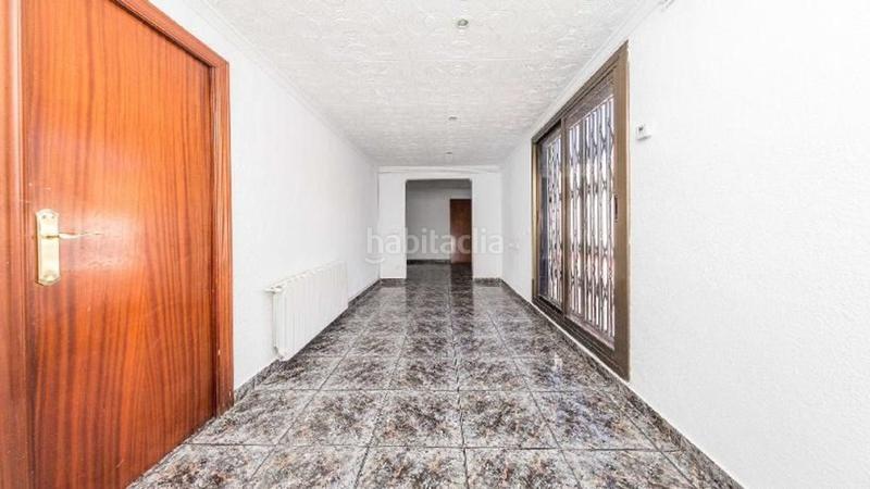 Foto 704c4afc-6044-4a89-ac7a-b118d04a999f. Flat in Santa Rosa Santa Coloma de Gramenet