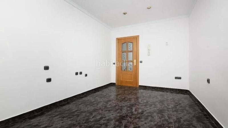 Foto a528669c-52cd-4c7b-9d51-f3ed08990d99. Etagenwohnung in Les Planes Sant Joan Despí