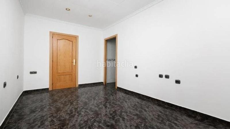 Foto 175e3dd4-02ec-4a91-880e-525fa46f46ad. Pis a Les Planes Sant Joan Despí