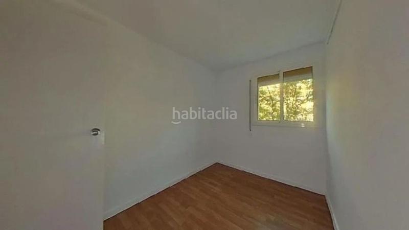 Foto a0251265-6d8a-4118-b6ef-da6f375215be. Piso en La Verneda - La Pau Barcelona