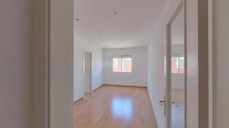 Foto ef430a60-cfa4-4884-a7ef-542ec02cbbe1. Piso en Pubilla Cases Hospitalet de Llobregat (L´)