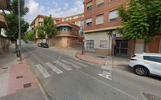 Etagenwohnung in Calle santo tomás de aquino 27