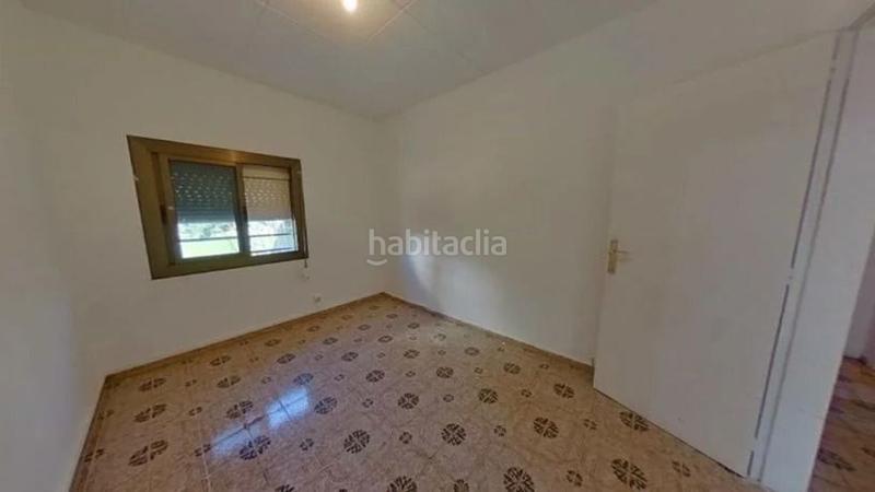 Foto e3fcbad7-e3d4-43f3-b225-9298497416fa. Piso en calle del cadí 0 en Turó de la Peira Barcelona