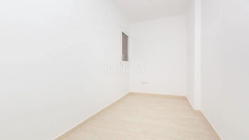 Foto 1d69d917-cc41-4c66-99af-8229736d5076. Pis a Els Merinals Sabadell