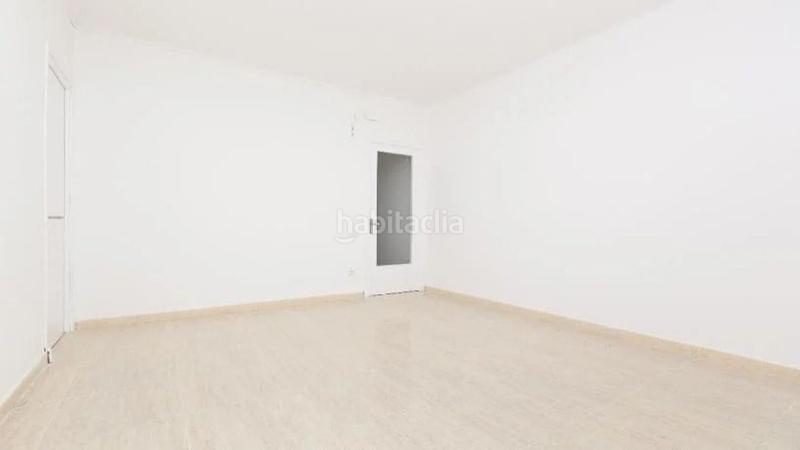 Foto 3da25bc2-b434-44b9-a400-33d0544d8c92. Pis a Els Merinals Sabadell