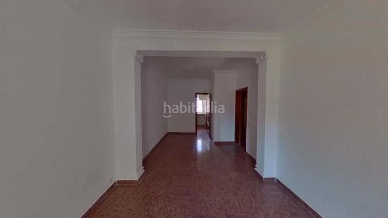 Foto e1be261f-443e-41a2-a1f5-25f01bcf9687. Pis a Raval Barcelona