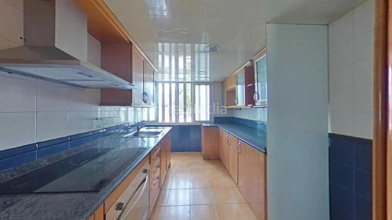 Foto f2e28ee3-1565-43e3-a850-4445a0b799df. Flat in calle de l'ermita de Bellvitge 0 in Bellvitge Hospitalet de Llobregat (L´)