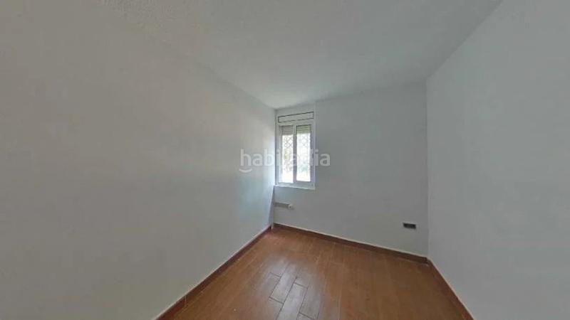 Foto 58d75c0a-15f1-460f-9646-5c2d947c8ba7. Piso en calle de l'ermita de Bellvitge 0 en Bellvitge Hospitalet de Llobregat (L´)