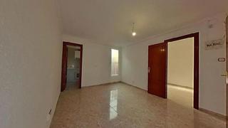Etagenwohnung in Calle de vallparda 54