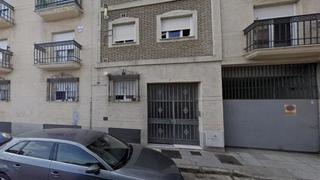Aparcament cotxe  Avenida italia
