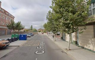 Local commercial  Calle de fragua. Amplio local comercial en cistérniga, oportunidad para inversore