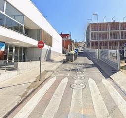 Chalet  Cristofol colom. Amplio chalet en santa coloma de gramanet  zona llati, ideal par