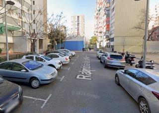 Pis  Rambla rambla de la marina, 436. Piso en venta para reformar en bellvitge, hospitalet de llobrega