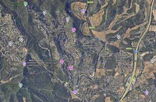 Maison jumelée  Camelies. Amplio adosado en cubelles oportunidad para reformar