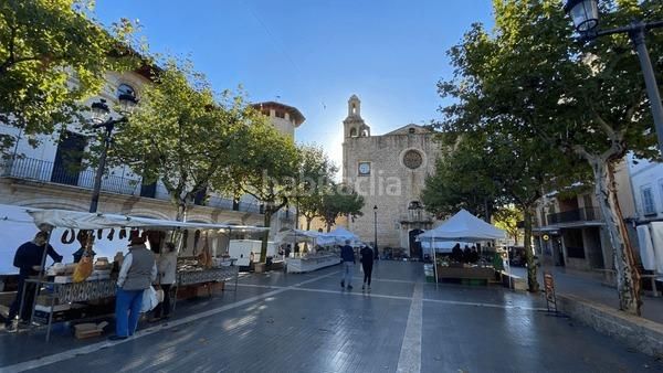 Foto c43a5d9a-c244-43bd-a8eb-806cc3a91395. Edifici a Alaró