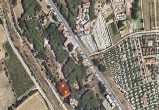 Terreny residencial  Calle pinedes. Terreno urbanizable en venta en calle pinedes