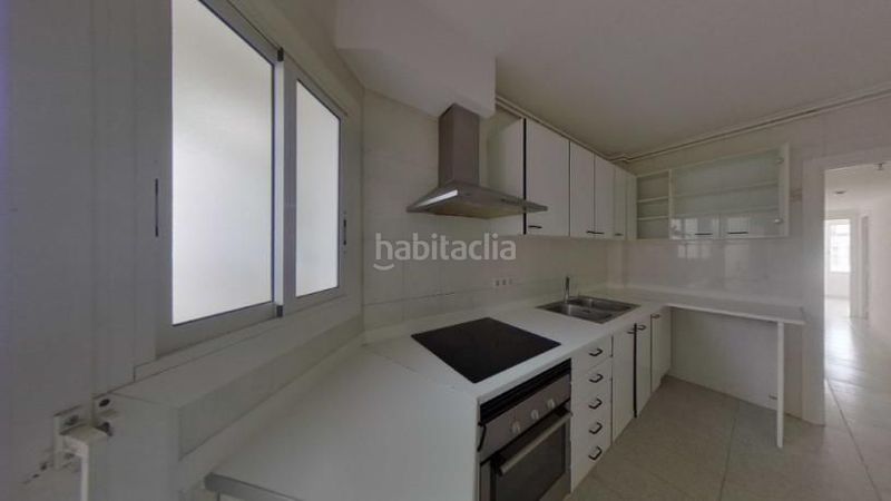 Foto bceb9135-ea3f-46da-82a3-4d3f3268481a. Pis a Centre-Estació Gavà