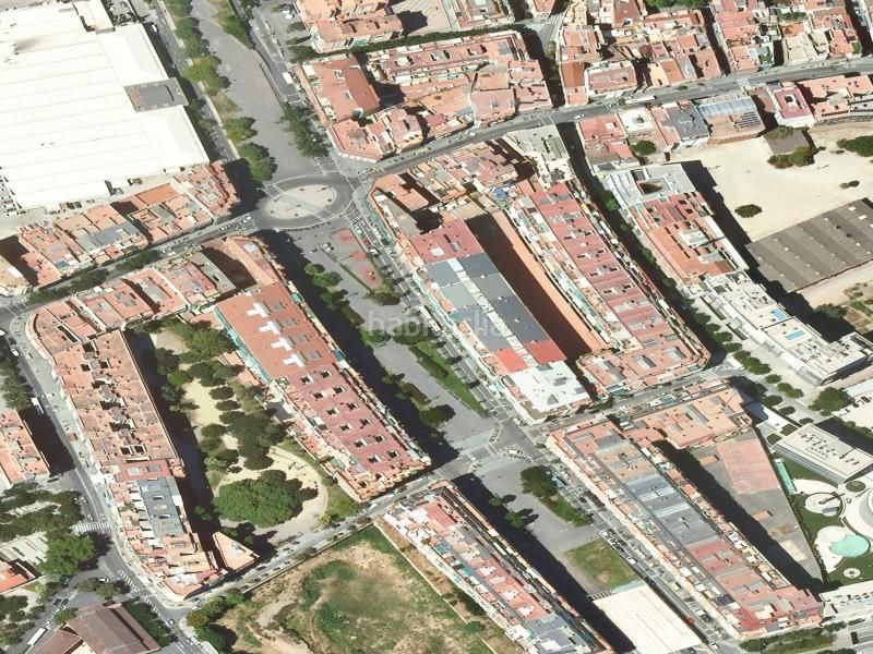 Foto 6574ae50-f39a-44c9-bd57-2de116203050. Pis a La Bordeta Barcelona