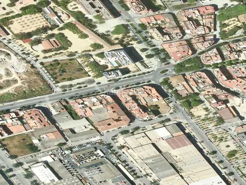Foto 740e85f0-6c49-44c4-ae2b-039f63b2f396. Pis a Almeda - El Corte Inglés Cornellà de Llobregat