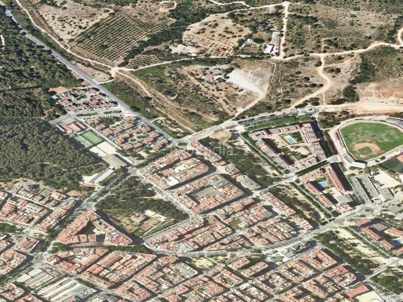 Foto a2d91542-e436-4b9e-82db-702d6c21d0e1. Pis a La Roureda Viladecans