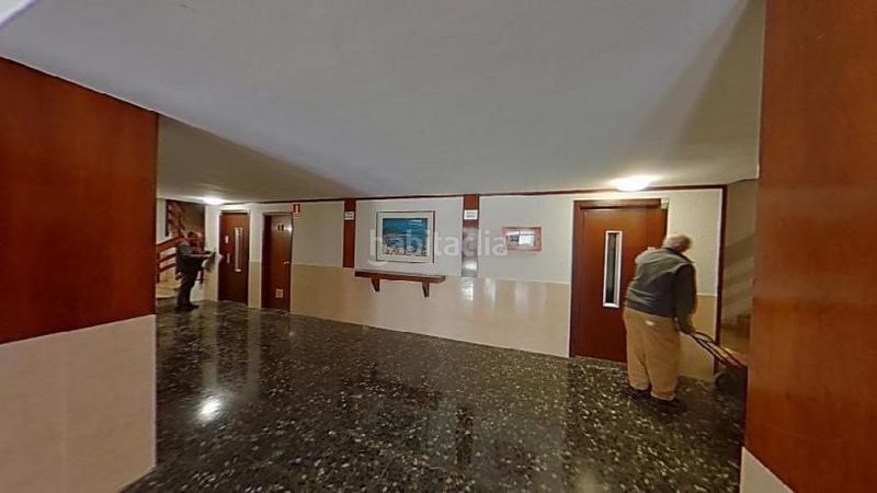 Foto 49bbea9a-1779-4f72-9269-edd57440986a. Pis a Centre Castelldefels