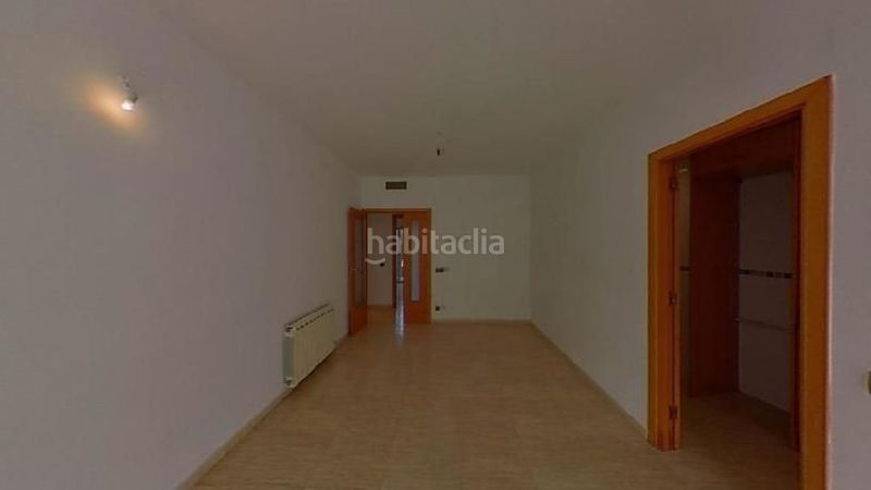 Foto c99c9caa-7ea0-4e63-bfc1-1f9d7934a9af. Pis a Centre Viladecans