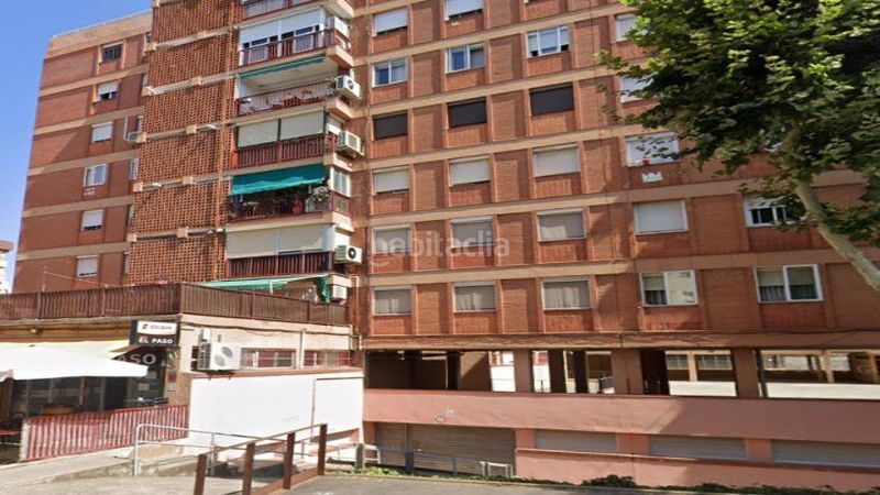Foto 3c921126-914f-48d1-a57c-c67fe5cbaf57. Pis a Torrent Ballester Viladecans