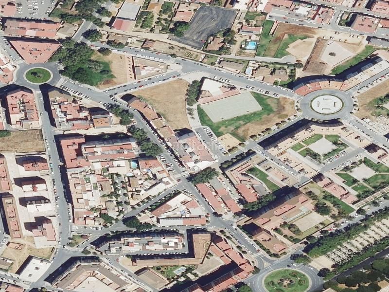 Foto d8eb4858-d732-423d-b7b9-1fa3a892bcc9. Pis a Tres Ventanas Huelva