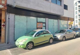 Local Comercial  Calle arago 88 a. Local en venta en calle arago 88 a