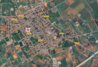 Pis  Calle can badia. Chalet adosado en venta en calle can badia