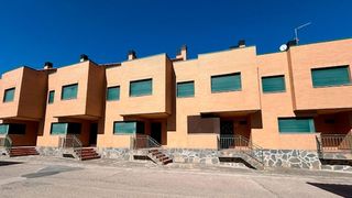 Building  Calle molinillo. Obra parada en venta en calle molinillo