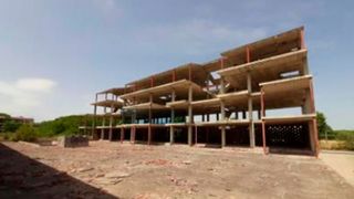 Edifici  Avda unio 25(b). Obra parada en venta en avda unio 25b