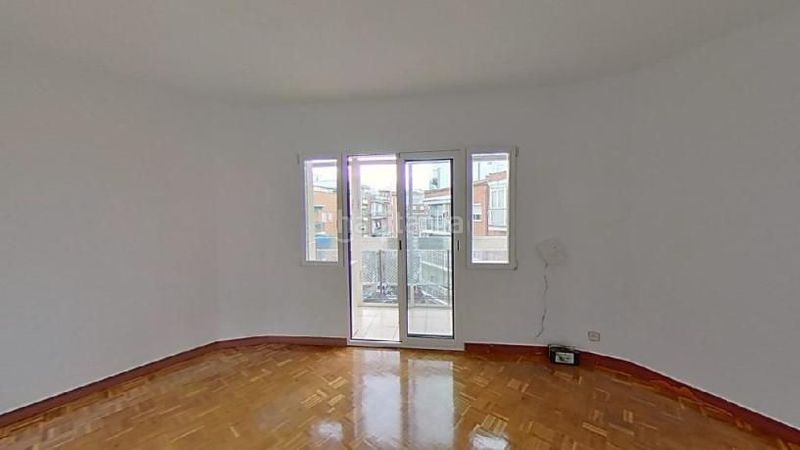 Foto 3fc40173-45d3-4f3c-b678-e52ad00eea22. Pis a Vista Alegre Madrid