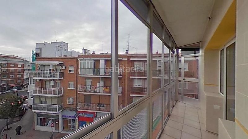 Foto f58f12ae-e8f3-4035-a690-1341e6a39ad5. Pis a Vista Alegre Madrid