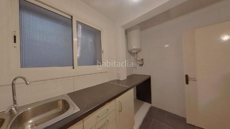 Foto ad9f55b3-7bdc-45fe-a6be-4a1be604043b. Pis a Sant Martí de Provençals Barcelona