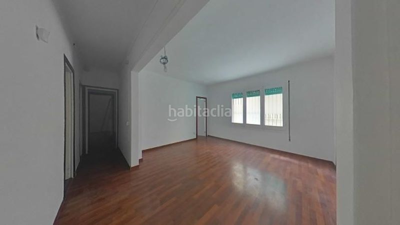 Foto e2682498-cae0-4e25-8c5f-23dcbf5a15ff. Pis a Sant Martí de Provençals Barcelona