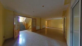 Etagenwohnung  Calle la parada gran. Chalet adosado en venta en calle la parada gran