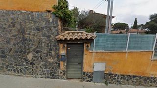 Pis  Calle àliga. Chalet adosado en venta en calle àliga