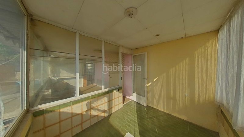 Foto a0f231f6-10b0-4aa3-bf31-9f1ce37cd661. Pis a Montgat