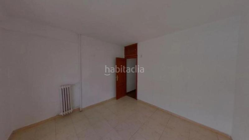 Foto 01623b66-cd47-43a2-b7b0-4af919fc6ec9. Piso en Calle Pinto-San Roque Parla