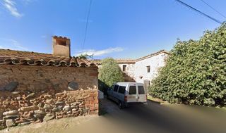 Etagenwohnung  Calle josep m.boixareu ginesta. Chalet adosado en venta en calle josep m.boixareu ginesta