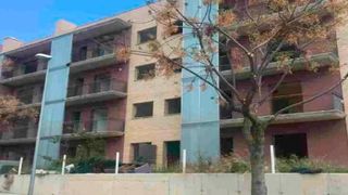 Chalet  Calle prat de la riba. Obra parada en venta en calle prat de la riba