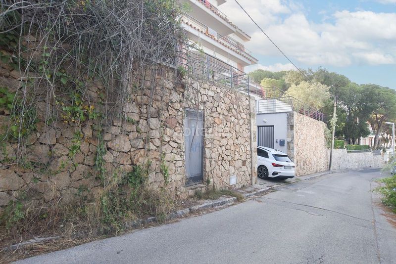 Foto 38d92871-4801-42fe-83a9-01f6cecaf9a4. Casa aparellada a Roca Grossa Lloret de Mar