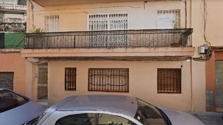 Pis a calle Montcada
