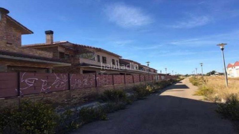 Foto 7e97c540-c2bd-4b43-bed7-f6c5b9d6124c. Xalet a Pinseque